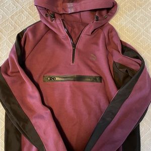 Women’s Puma Sweatshirt